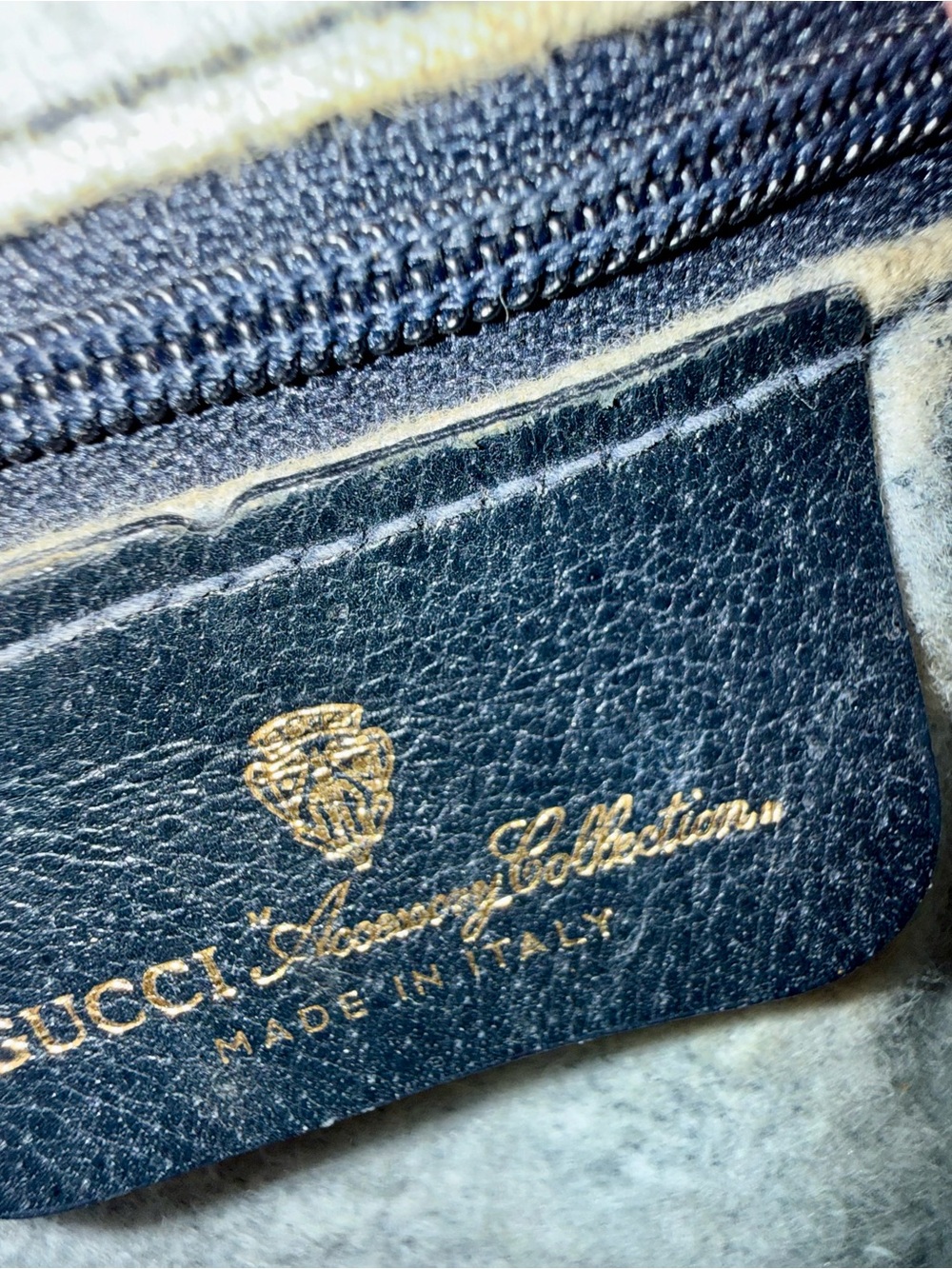 Gucci GG Shoulder Bag, Gray Coated Canvas with Navy Trim - Picture 5 of 17